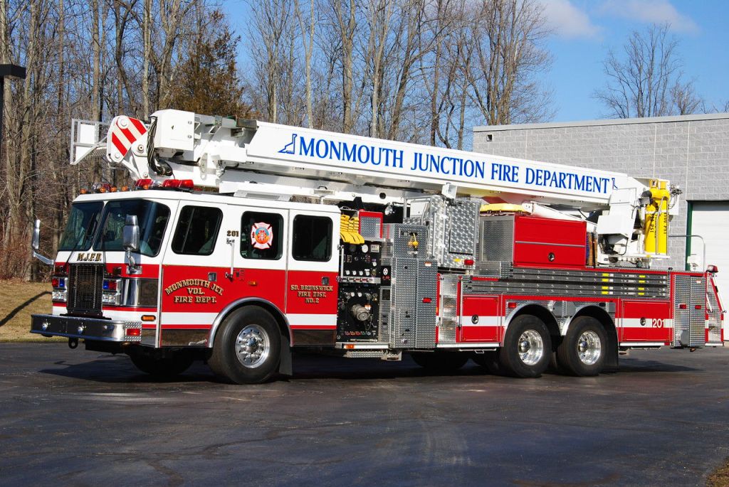 Monmouth Junction firefighters free Edison woman trapped in&nbsp;machine